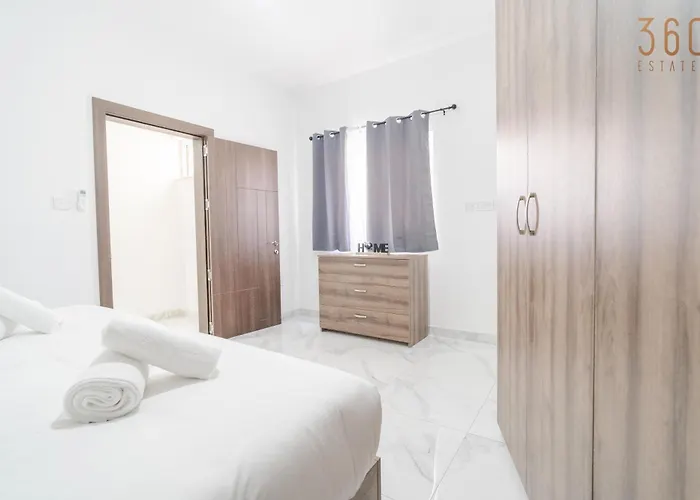 Charming 1br With Comfy Bed With Wifi & Ac In Tarxien Żabbar