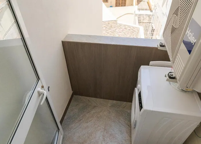 Charming 1br With Comfy Bed With Wifi & Ac In Tarxien